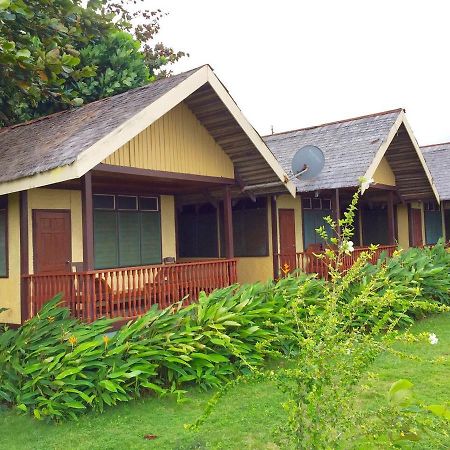 Pems Pension And Restaurant Taytay  Dış mekan fotoğraf
