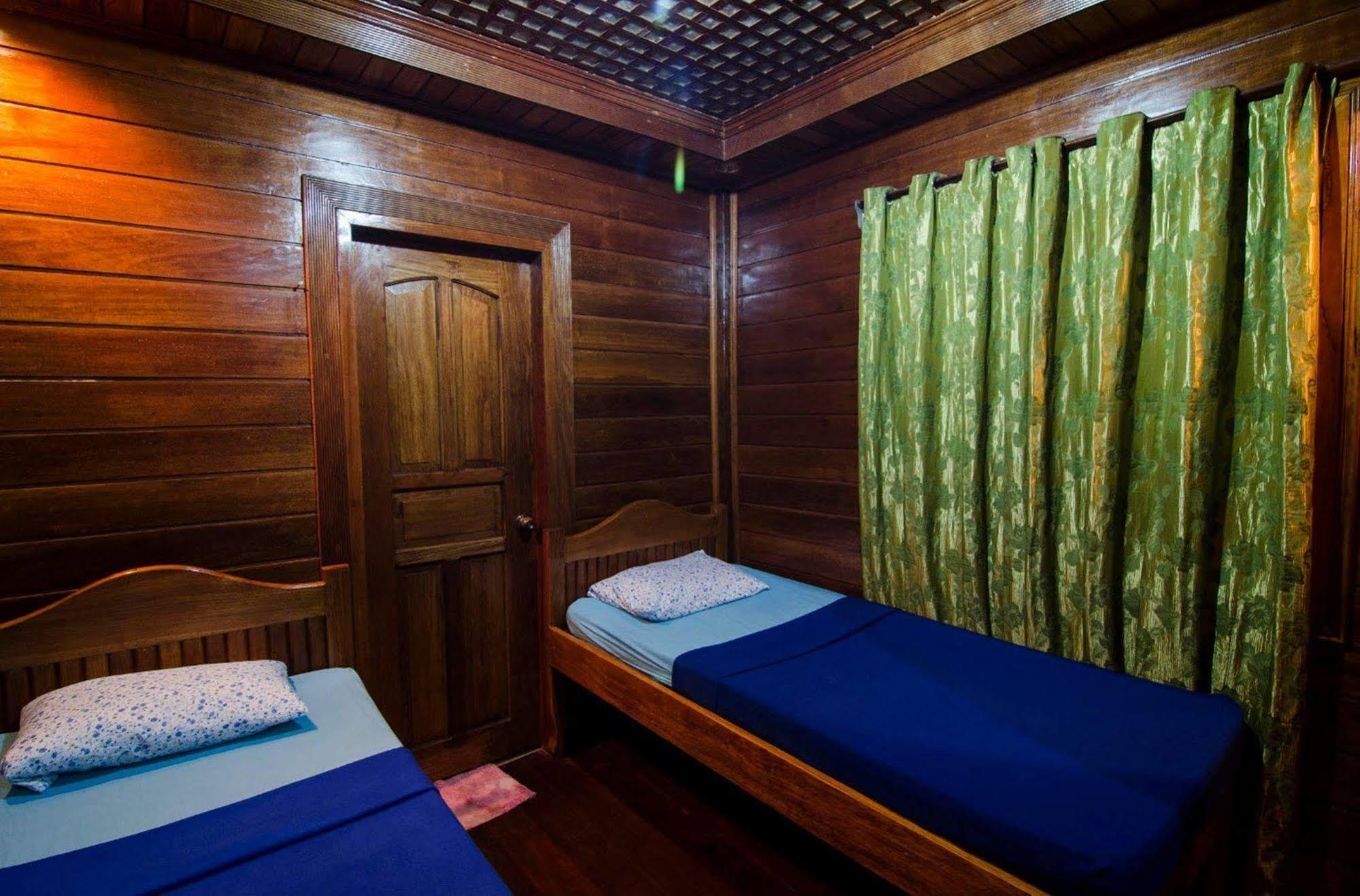 Pems Pension And Restaurant Taytay  Dış mekan fotoğraf